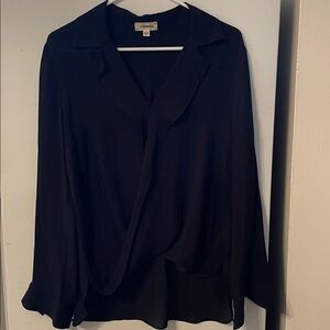 L'AGENCE Women’s Small 100%‎ Silk Black Blouse Elegant Classic Show Stopper